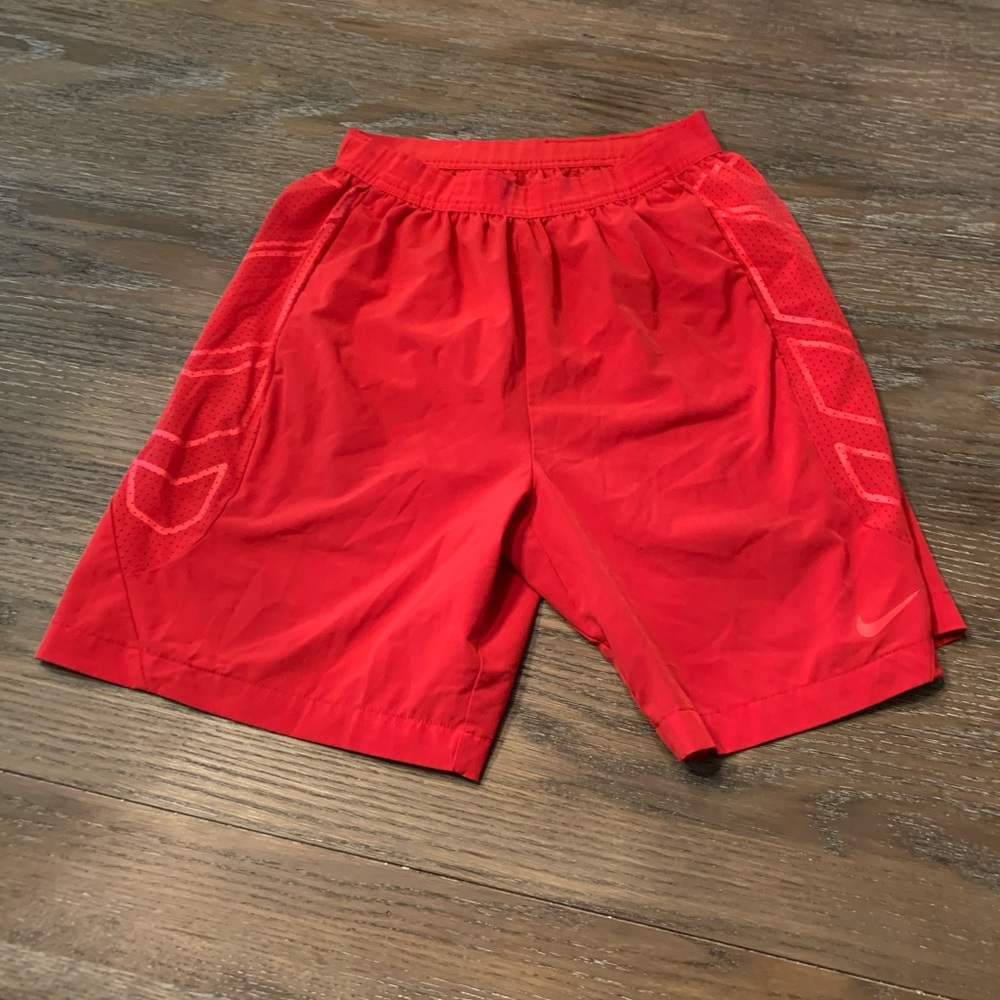 Nike vent shorts